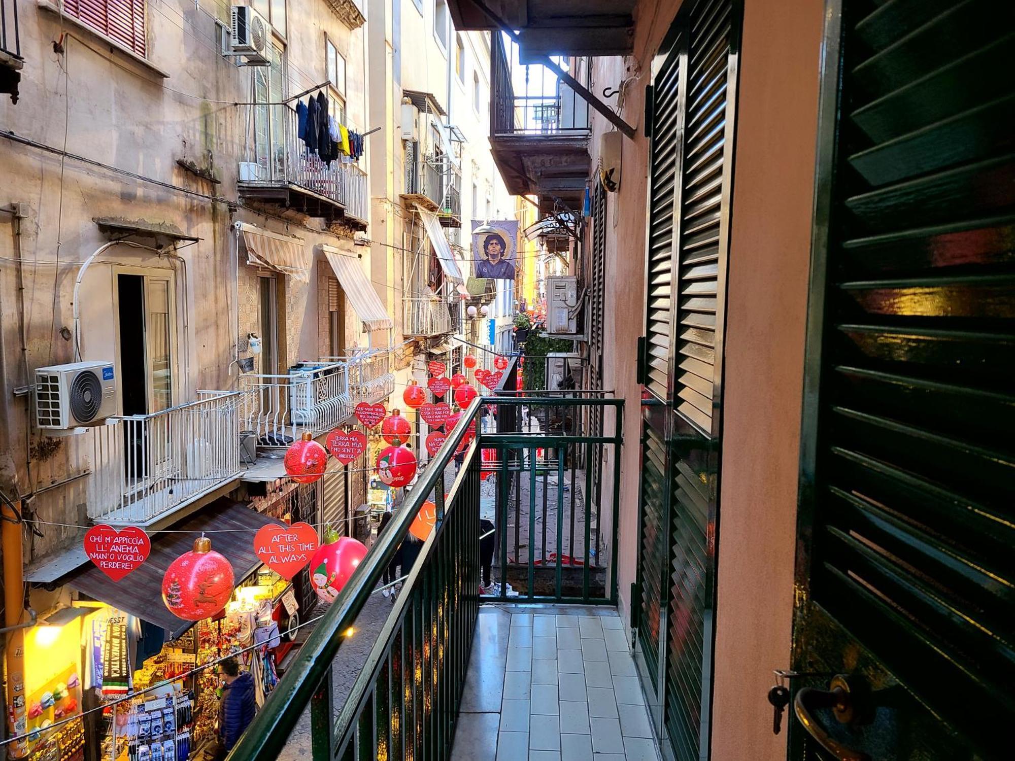 La Casa Di Patta A Spaccanapoli Εξωτερικό φωτογραφία